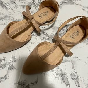 Ashley Womens pointed toe ankle wrapped t-strap d’orsay